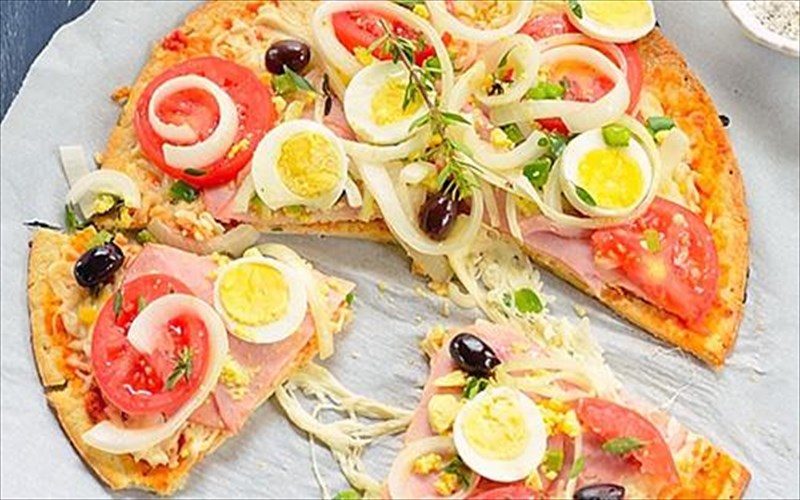 oi-10-kaluteres-poleis-gia-laxtaristi-pitsa