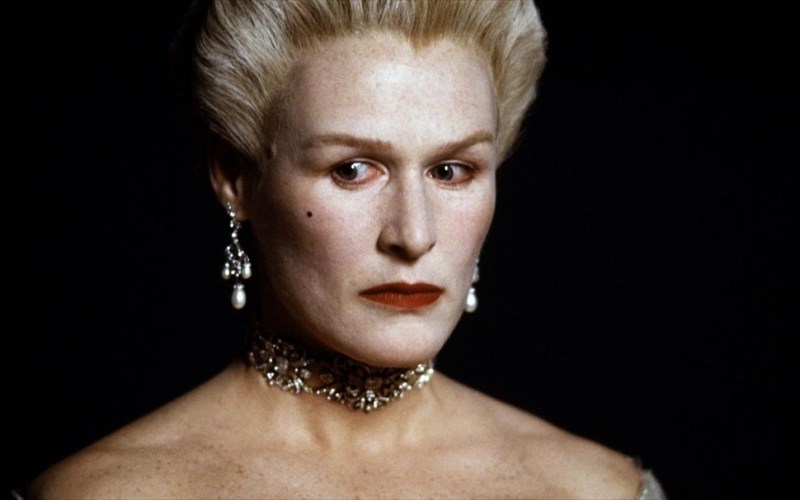 poia-einai-i-kaluteri-bitch-on-screen-kaluteri-bitch-on-screen