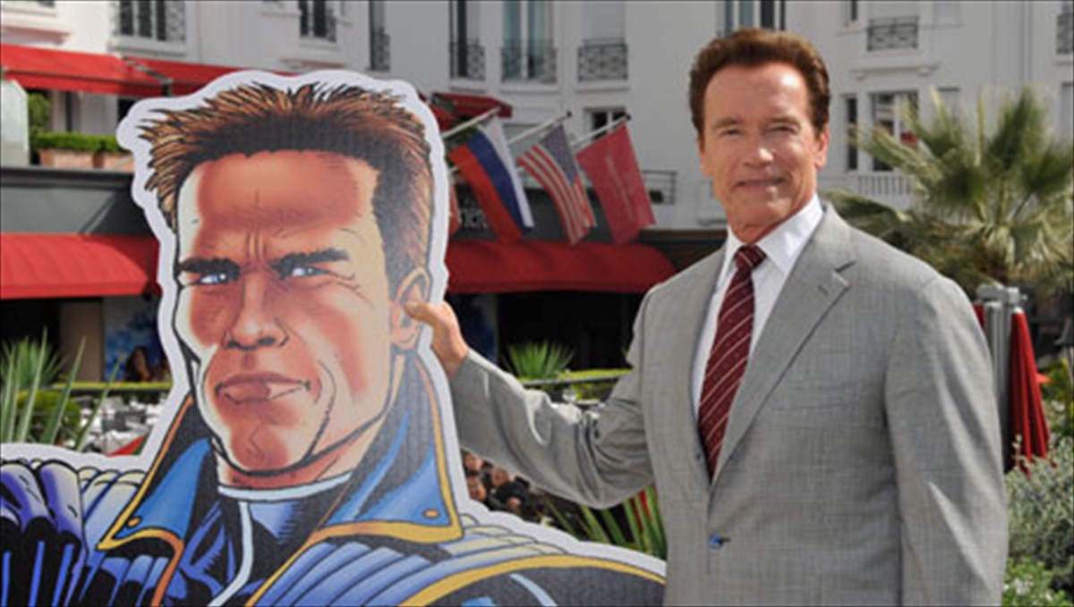 o-sbartzenegker-ginetai-komik