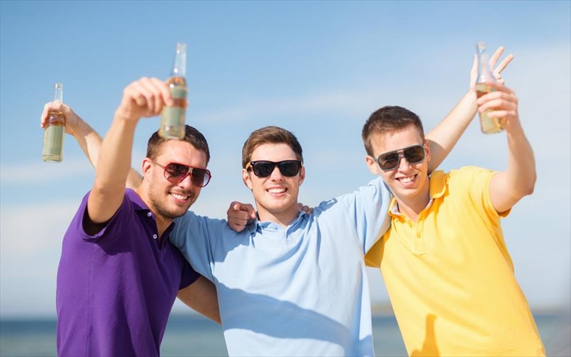 5-ellinika-nisia-gia-apithanes-diakopes-me-tous-kollitous-sas-ellinika-nisia-gia-apithanes-diakopes-me-tous-kollitous-sas