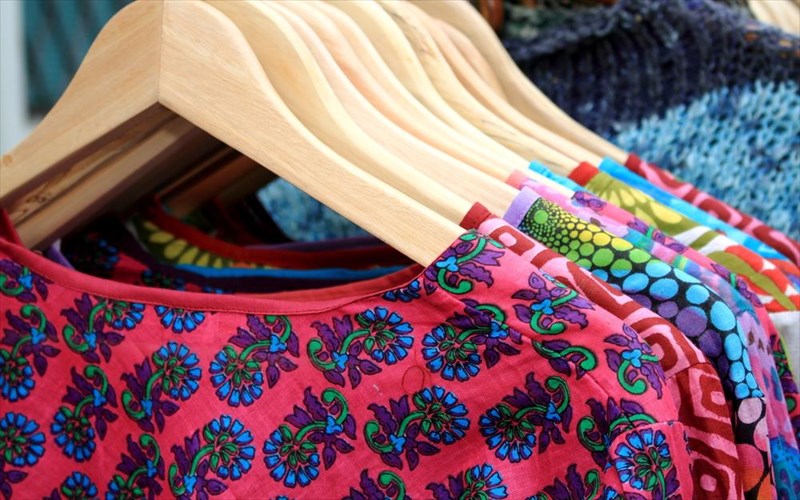 ta-10-megalutera-stulistika-lathi