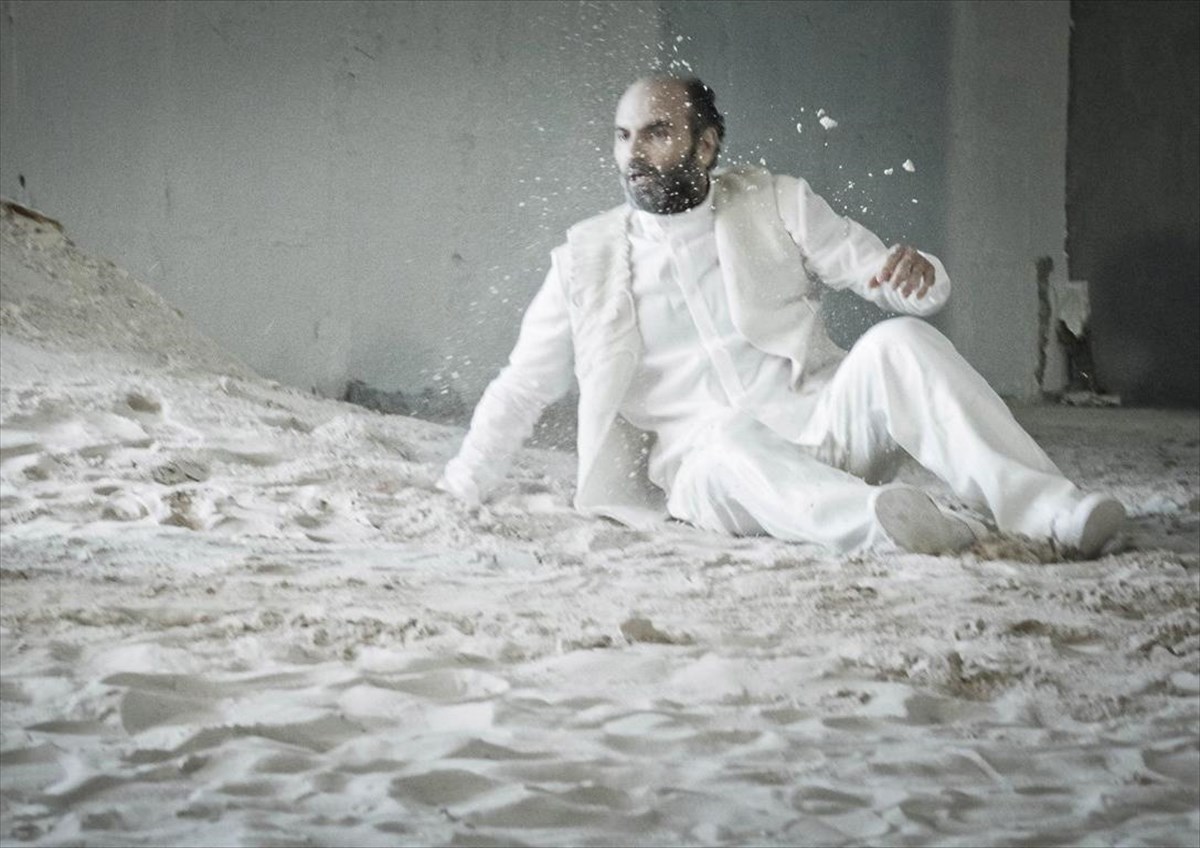 akullas-karazisis-idomeneas-kentriki-foto-2014