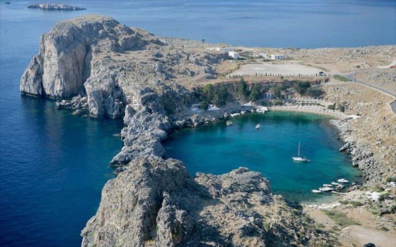 gnorimia-me-tin-elliniki-polunisia