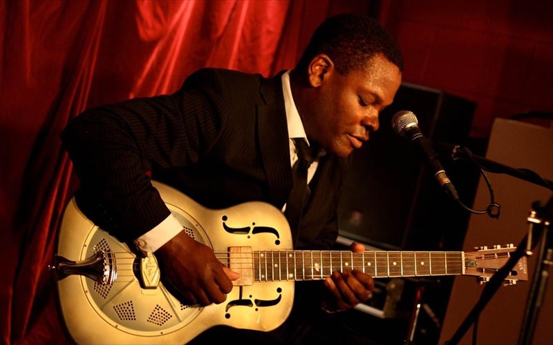 to-1o-blues-festival-tis-athinas-sto-monastiraki