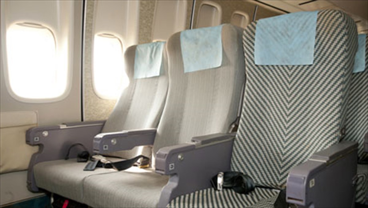 poies-einai-oi-kaluteres-theseis-sto-aeroplano