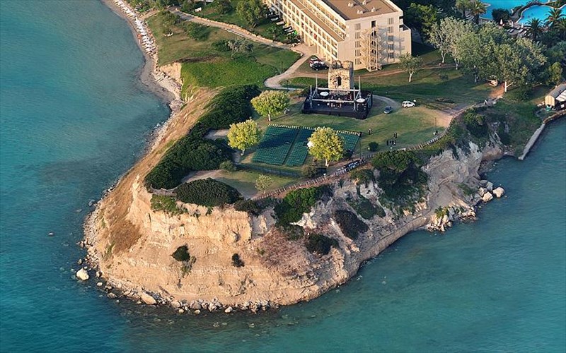 3-ellinikes-sunaulies-sto-lofo-tis-sanis-ellinikes-sunaulies-sto-lofo-tis-sanis