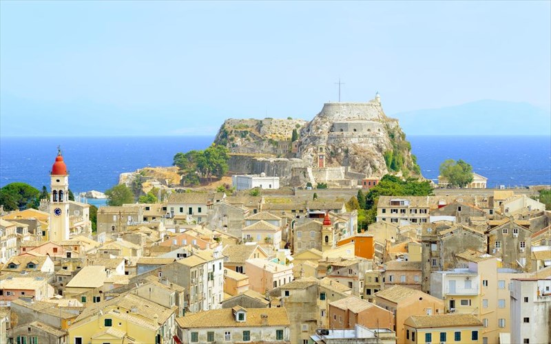 5-nisia-gia-aksexastes-oikogeneiakes-diakopes-nisia-gia-aksexastes-oikogeneiakes-diakopes