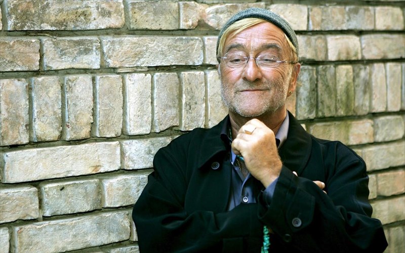 sto-sfuri-meros-tis-periousias-tou-lucio-dalla