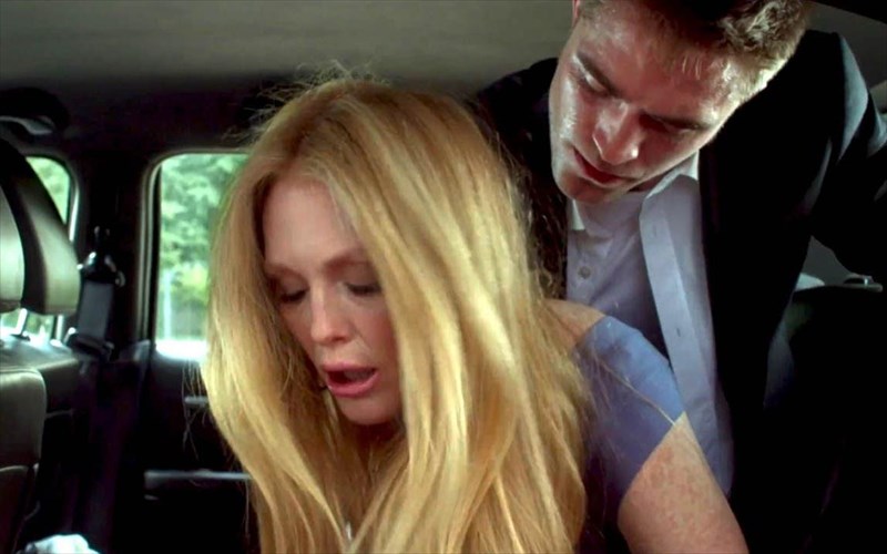 i-diestrammeni-zoi-tou-hollywood