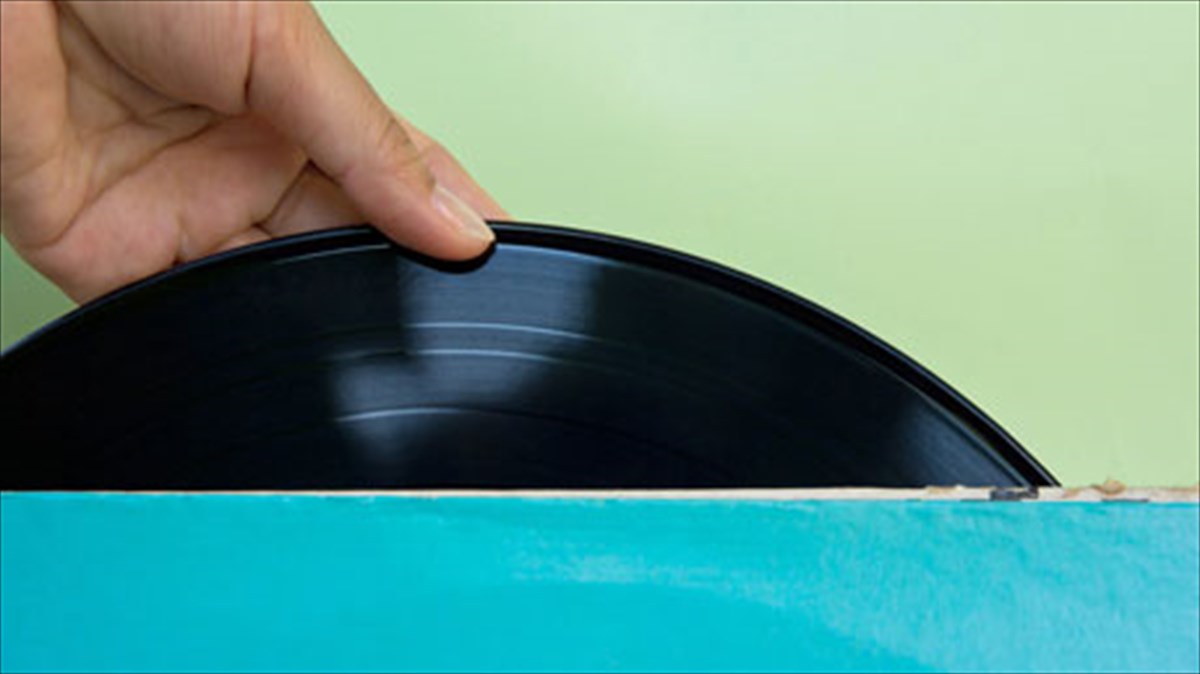 pente-kai-ena-alithina-diskadika-stin-athina-ena-alithina-diskadika-stin-athina