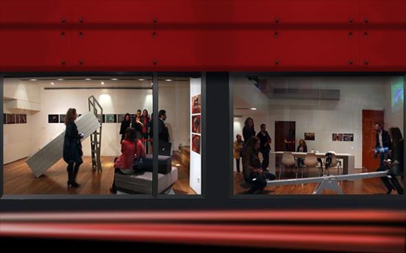 730-meres-texnis-sto-artwall