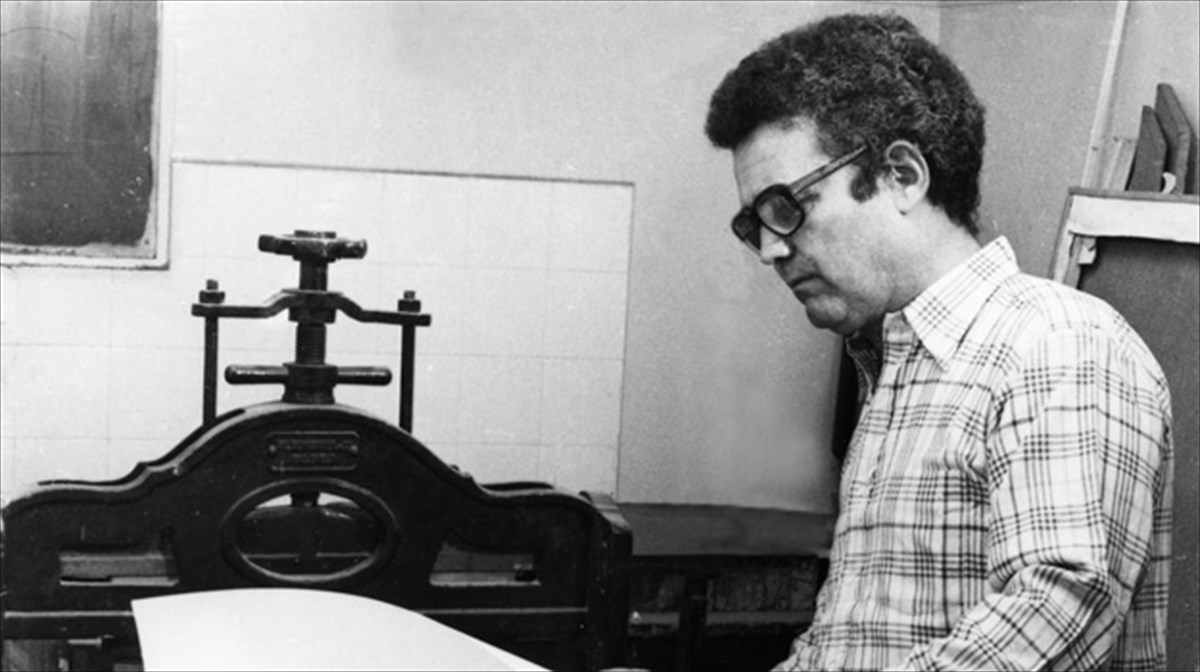 i-istoria-tis-ellinikis-tupografias-mesa-apo-to-ergo-enos-kallitexni