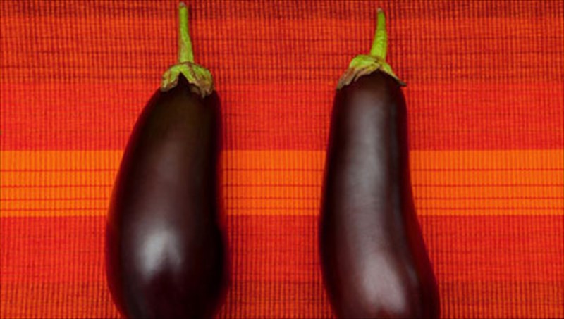 i-melitzana-kai-ta-ofeli-tis-sti-diatrofi-mas