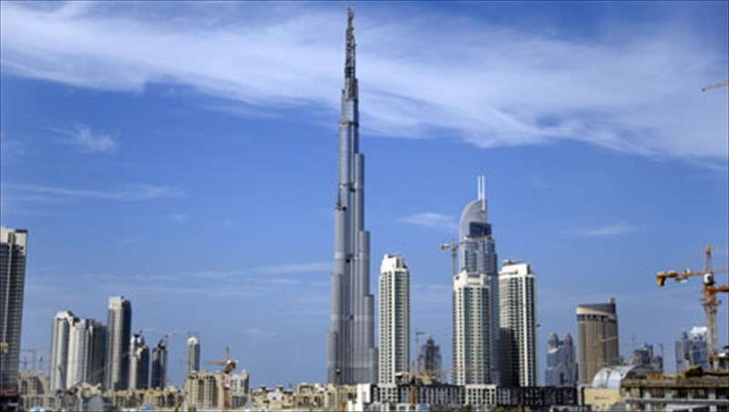 thaumaste-ti-thea-apo-ta-upsilotera-ktiria-ston-planiti