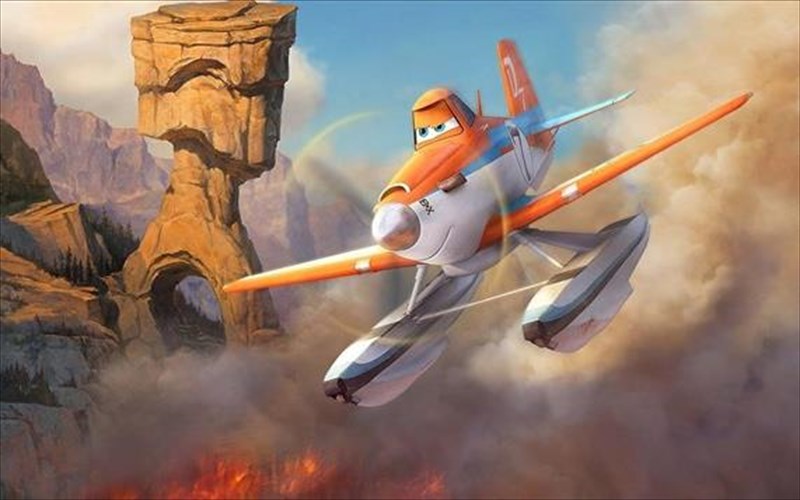 kritiki-tainias-aeroplana-2-iptamenoi-purosbestes