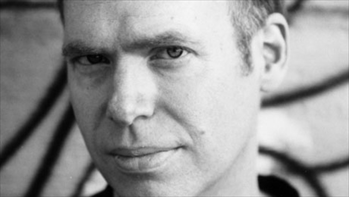 skot-gouesterfelnt-otidipote-kanoun-oi-efiboi-fantazei-san-apeili-stin-koinonia