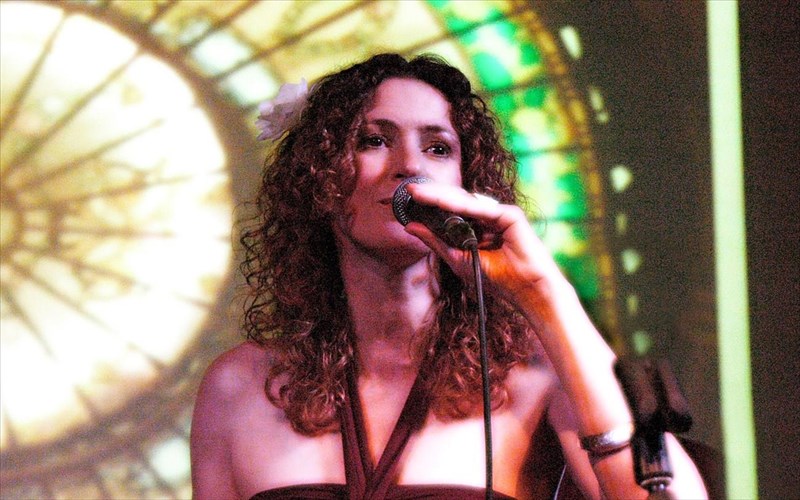 miranda-verouli-kai-desafinados-ston-kipo-tou-nomismatikou-mouseiou-desafinados-ston-kipo-tou-nomismatikou-mouseiou