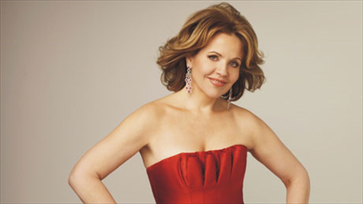 i-ntiba-tou-laou-zontana-sto-megaro-mousikis