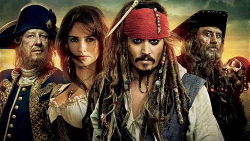 sta-paraskinia-mazi-me-ton-tromero-tzak-sparoou