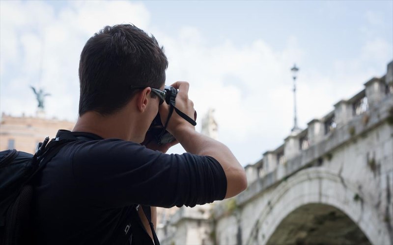 poio-einai-to-ligotero-touristiko-meros-tis-agglias