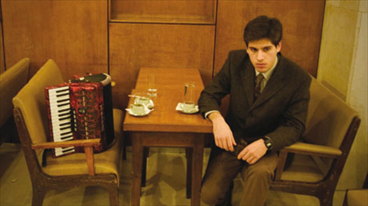 o-lolek-parousiazei-to-neo-tou-album