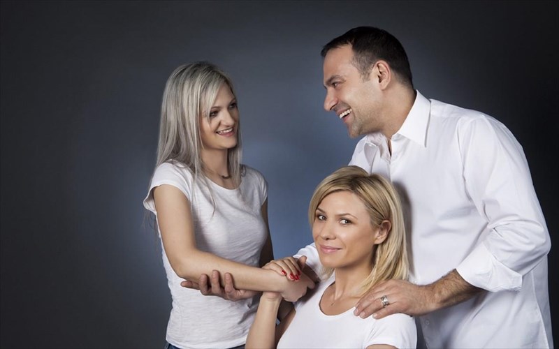 eseis-tolmate-na-apokalupsete-to-derma-sas