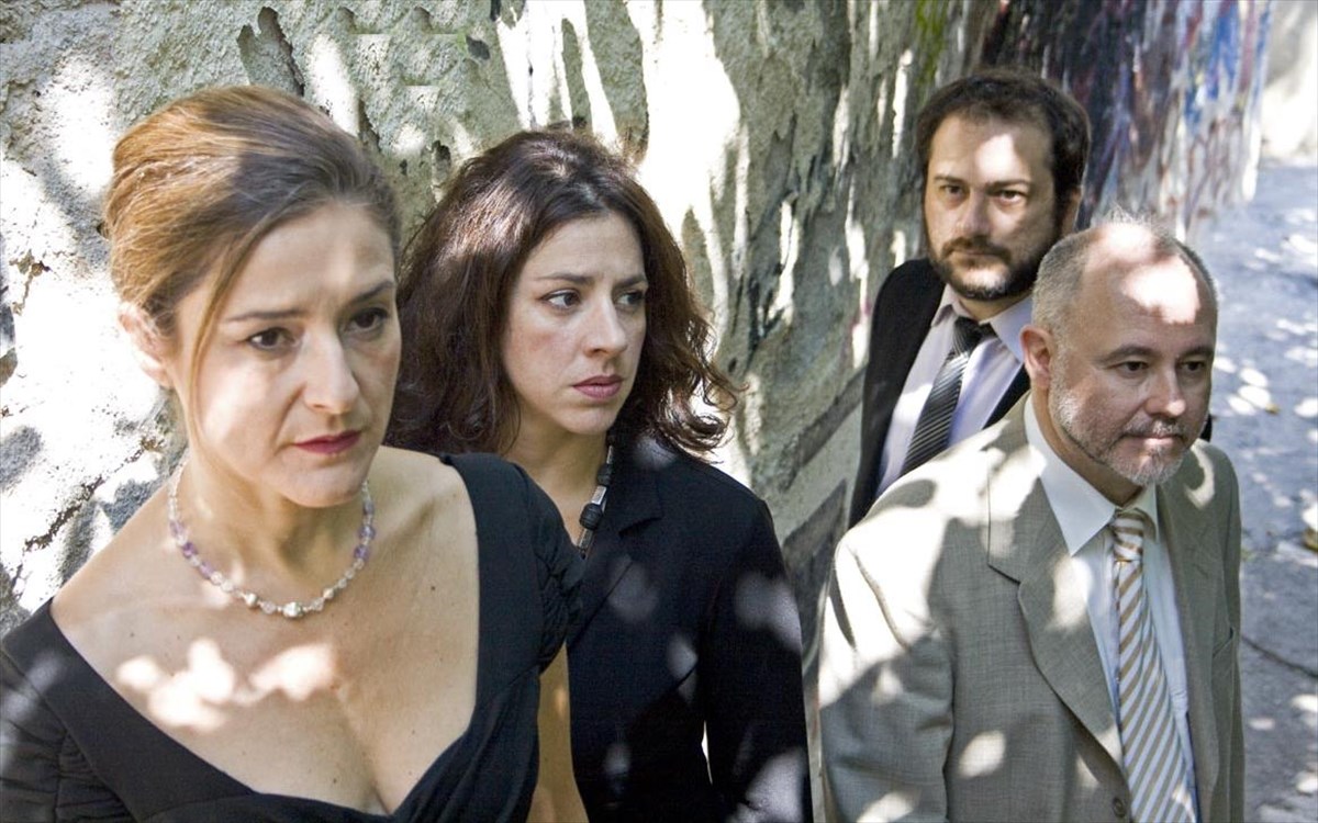 poios-itan-o-kurios-kurios