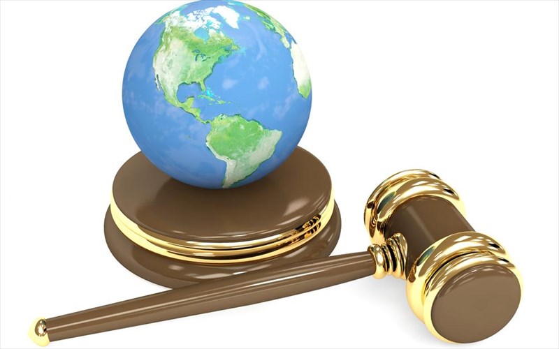 oi-10-pio-akuroi-nomoi-tou-kosmou