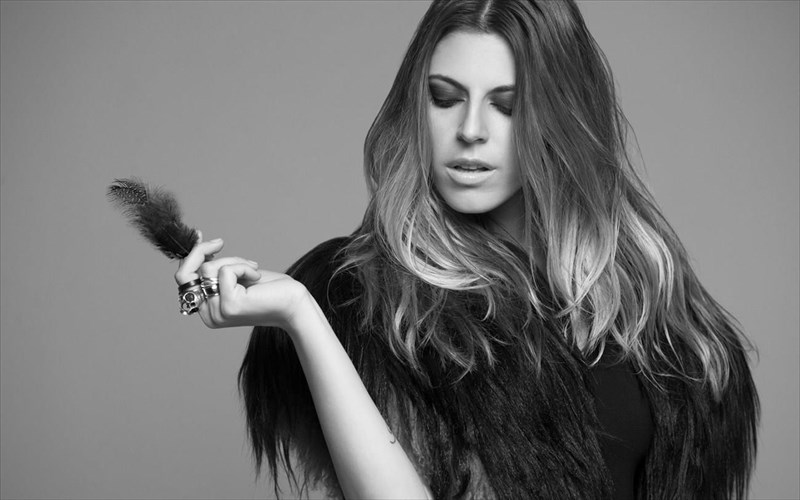 i-angelika-dusk-ston-kipo-tou-nomismatikou-mouseiou