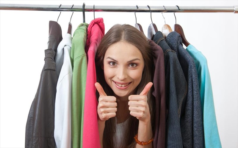 10kai1-must-sti-xeimerini-gunaikeia-ntoulapa