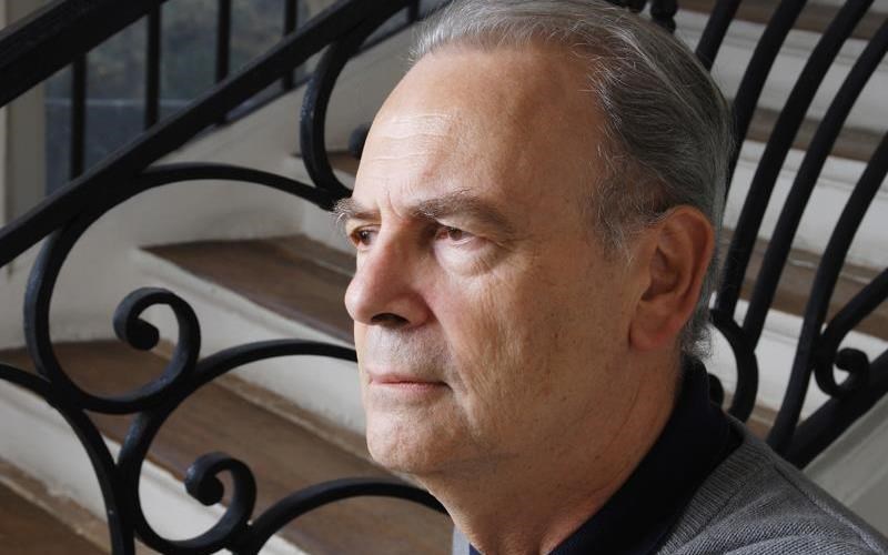 ena-biblio-me-nompel-logotexnias