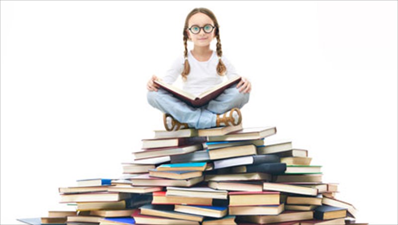 diakriseis-anamesa-sta-duo-fula-kai-stin-paidiki-logotexnia