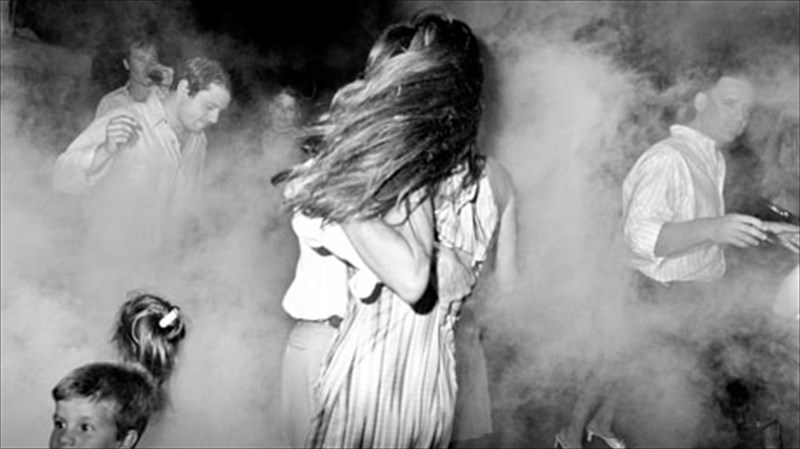 tesseris-fotografoi-me-pollous-orizontes