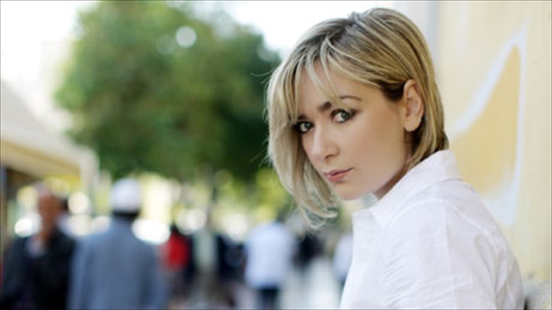 i-rita-antonopoulou-se-mia-poli-gia-duo