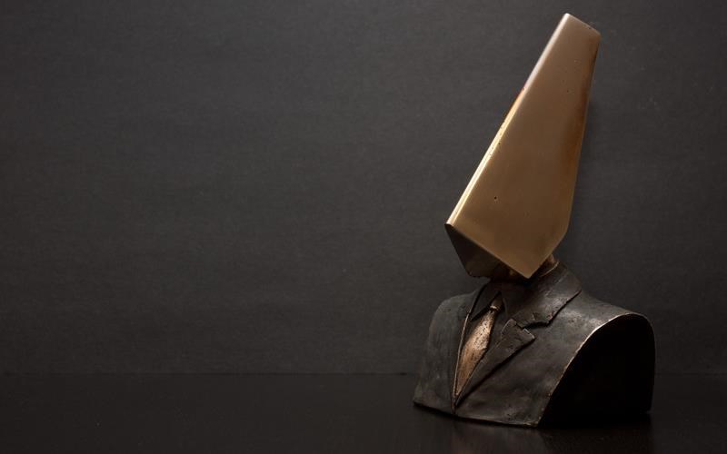 o-monternos-dutikos-politis-sto-epikentro-ton-ergon-tou-georgiou-xeroubeim