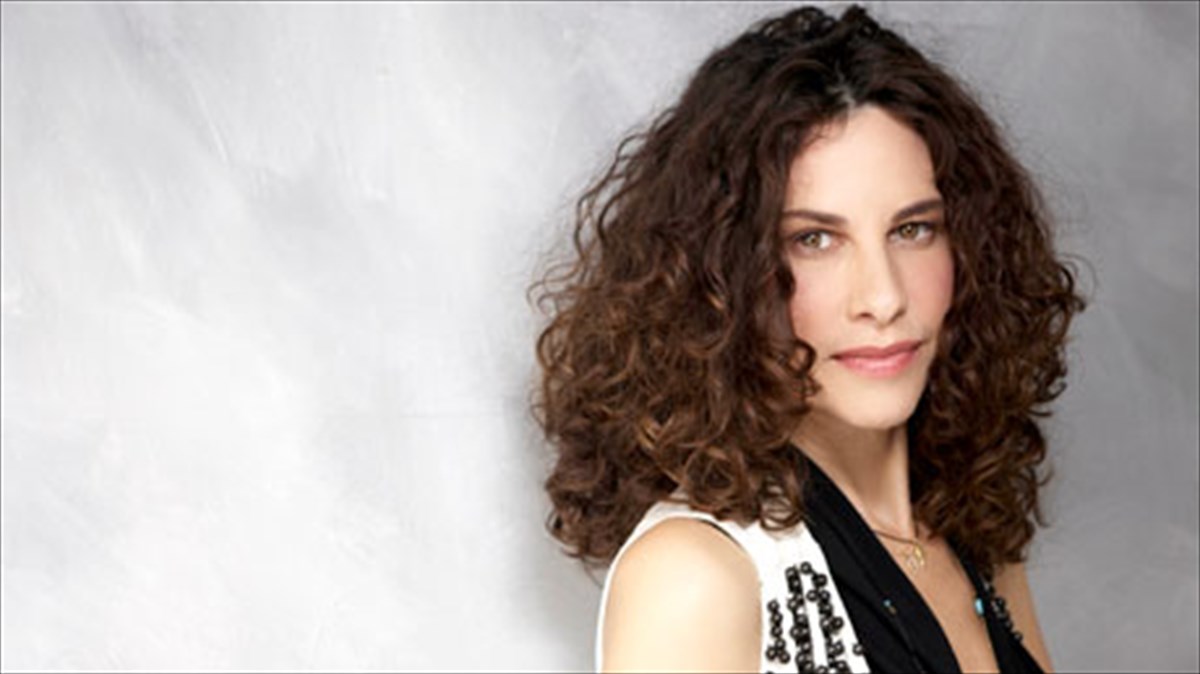 enarksi-kalokairiou-me-tin-eleutheria-arbanitaki