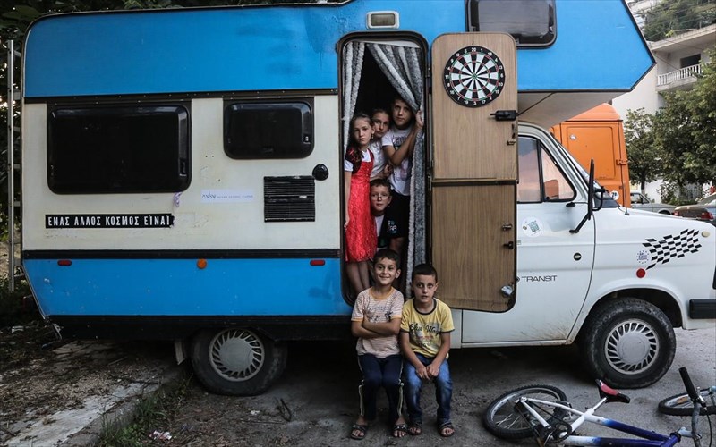 caravan-project-ena-anthropino-odoiporiko-stin-ellada