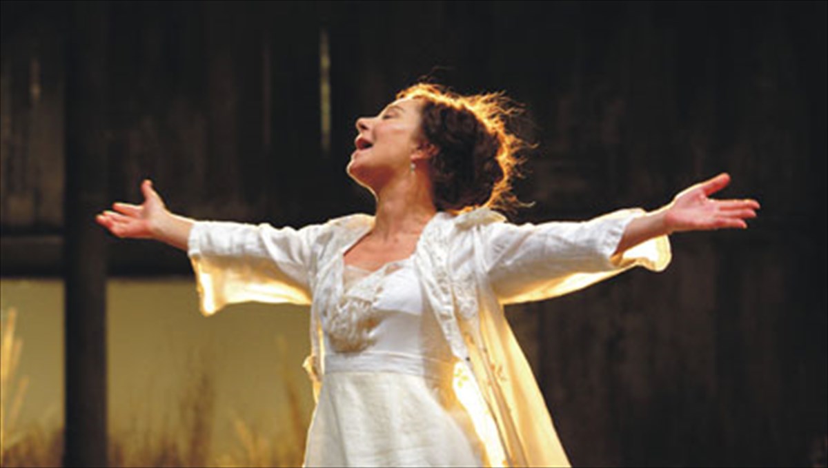 bussinokipos-apo-to-ethniko-theatro-tis-agglias