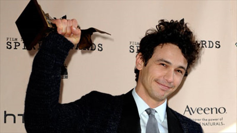 o-James-franco-ksekina-ti-mousiki-tou-kariera