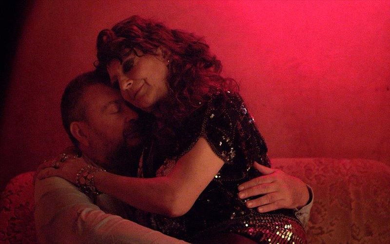 party-girl-h-zoi-tis-miteras-mou