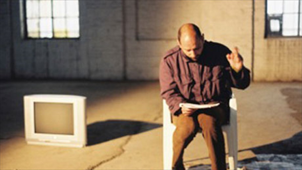 theatrikes-diadromes-se-anapantexous-skinikous-xorous