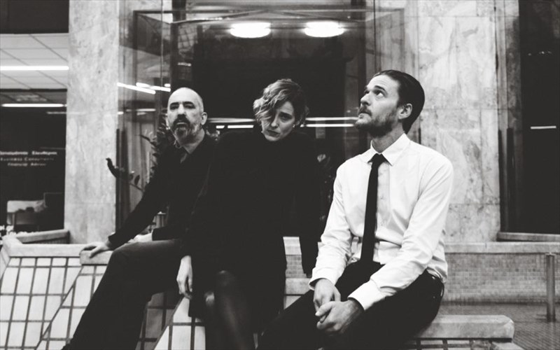 i-geniki-apergia-epireazei-kai-to-theatro