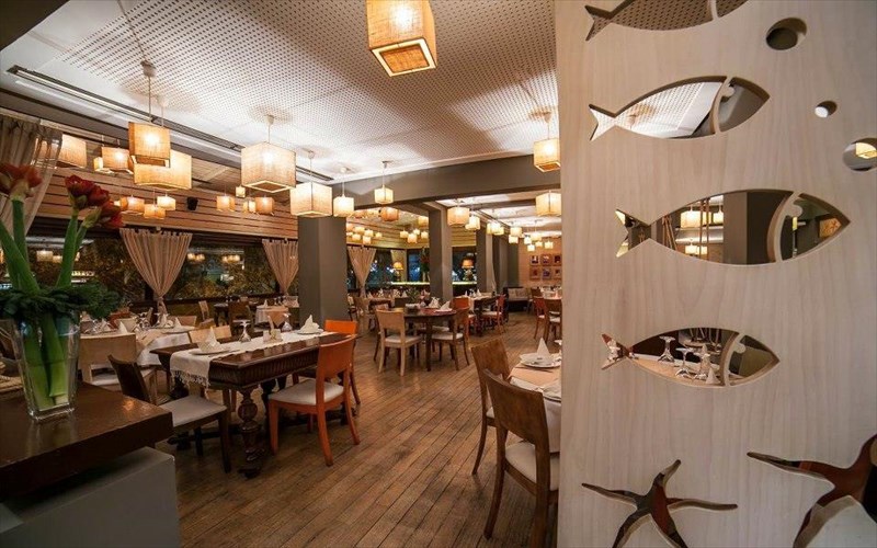 xromata-buthou-neo-emploutismeno-kai-laxtaristo-menou-gia-ta-10-xronia