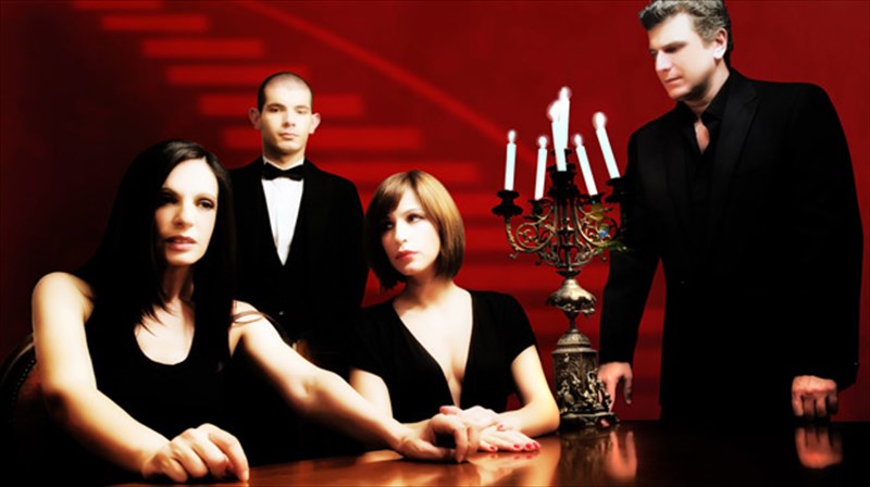 o-bladimiros-kuriakidis-kaigetai-stin-kolasi-tou-sartr