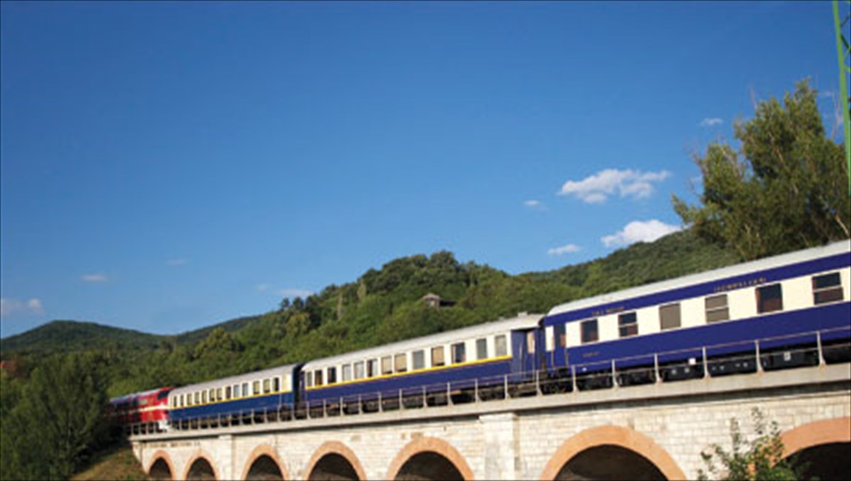 nostalgika-taksidia-stin-kentriki-europi-me-to-ekspres-tou-dounabi