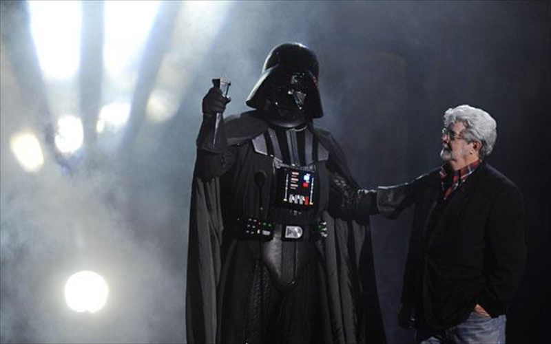 poies-tainies-perimenoume-pos-kai-pos-to-2015