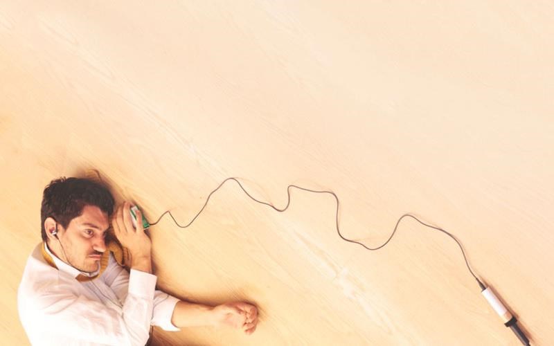 slantek-kritiki-theatrou