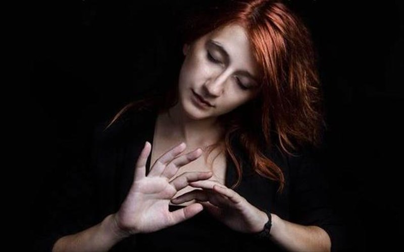 i-maria-papageorgiou-ston-stauro-tou-notou