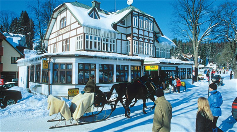 ski-kaikolumpi-stin-tsexia