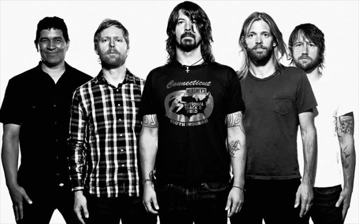 foo-fighters-2